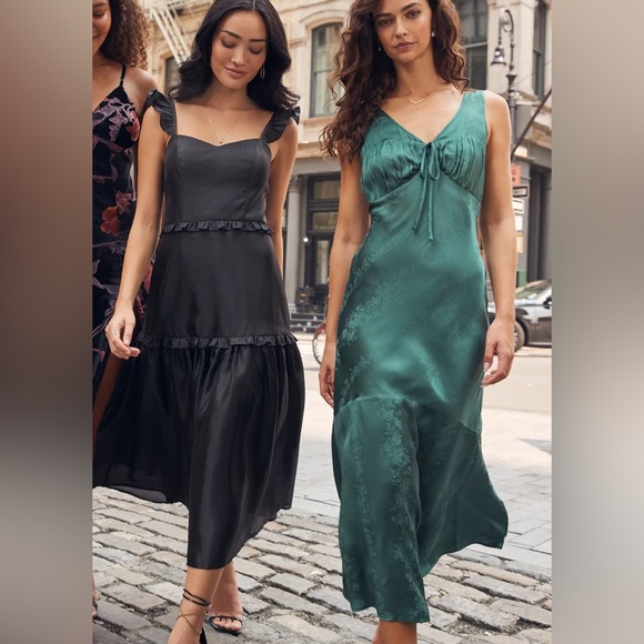 LULUS Exceptional Ideal Emerald Green Satin Jacquard Midi Dress - Picture 2 of 6